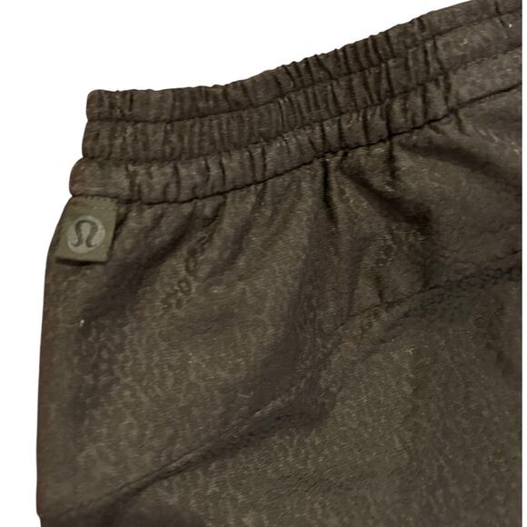 LULULEMON Lab Jacquard Leopard Print Black Wide Leg Pants Womens Size XS 0 - Picture 9 of 11